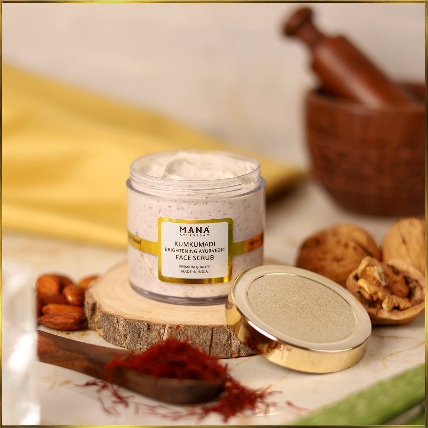 KUMKUMADI BRIGHTENING AYURVEDIC FACE SCRUB